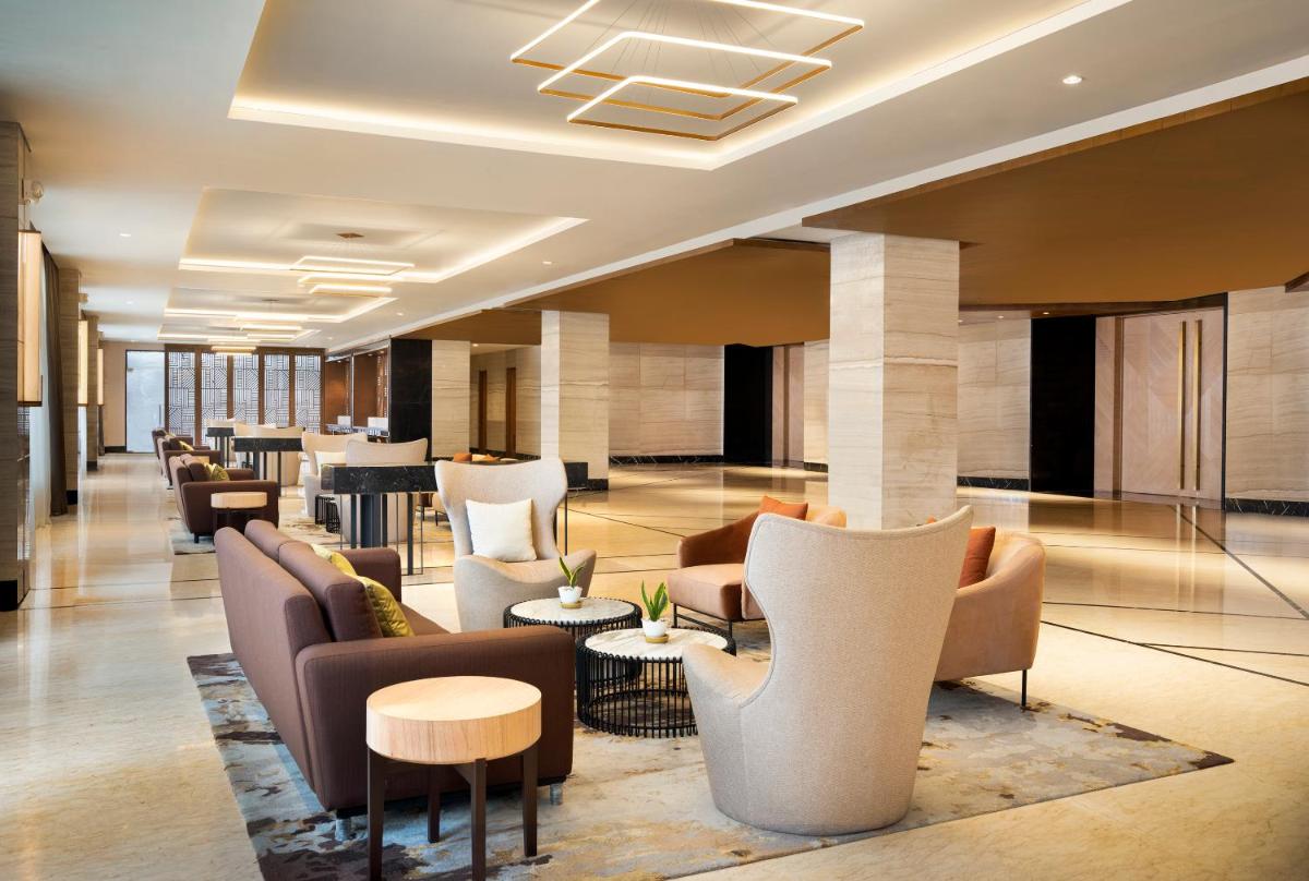 Mangkuluhur ARTOTEL SUITES - Housity