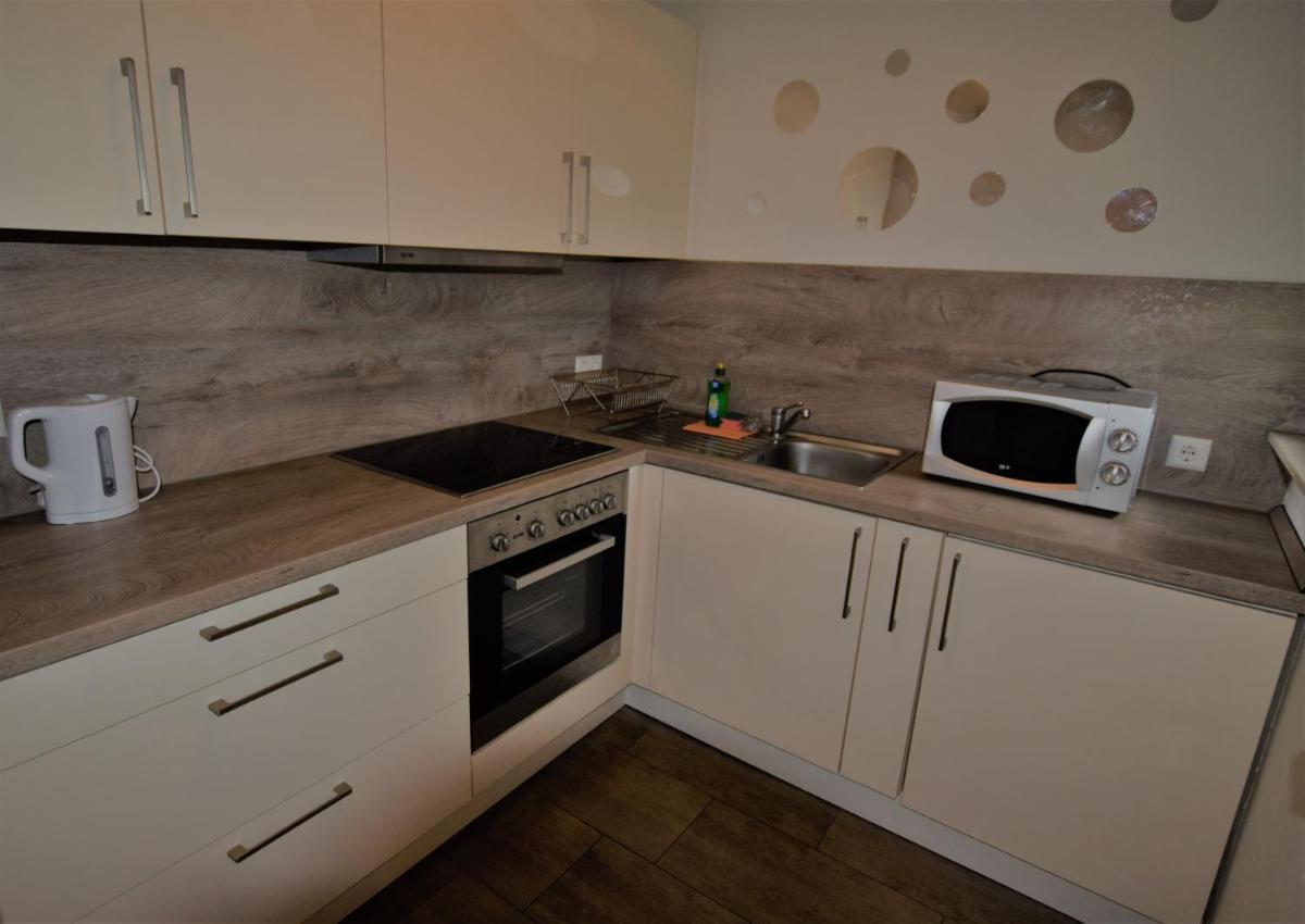 Schöne 2 Zimmer Wohnung - Housity