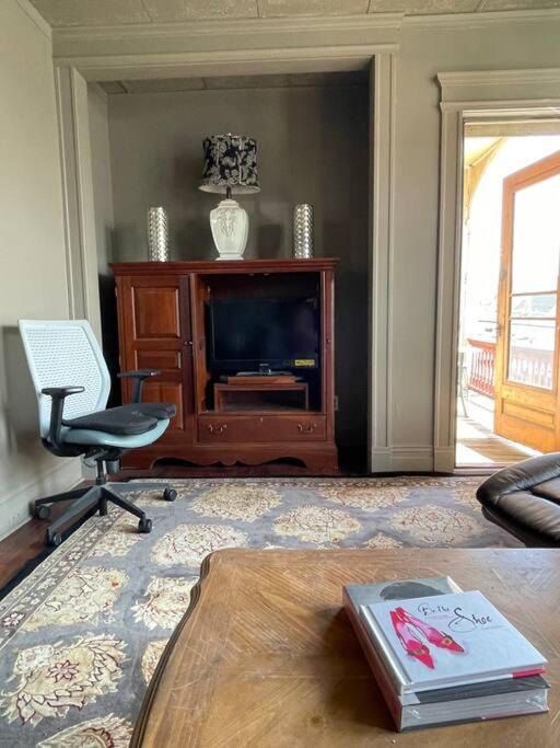 Redefined Alchemy - The Studio - Housity