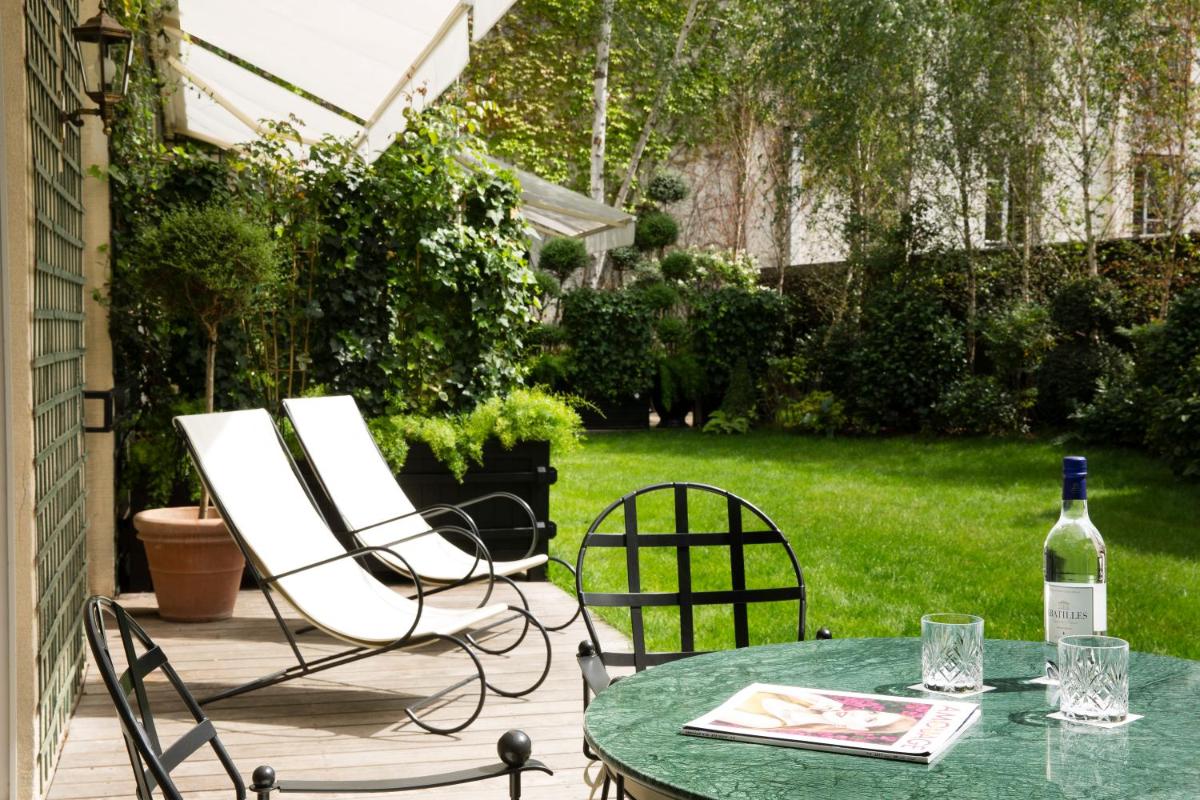 Jardin de l'établissement Relais Christine