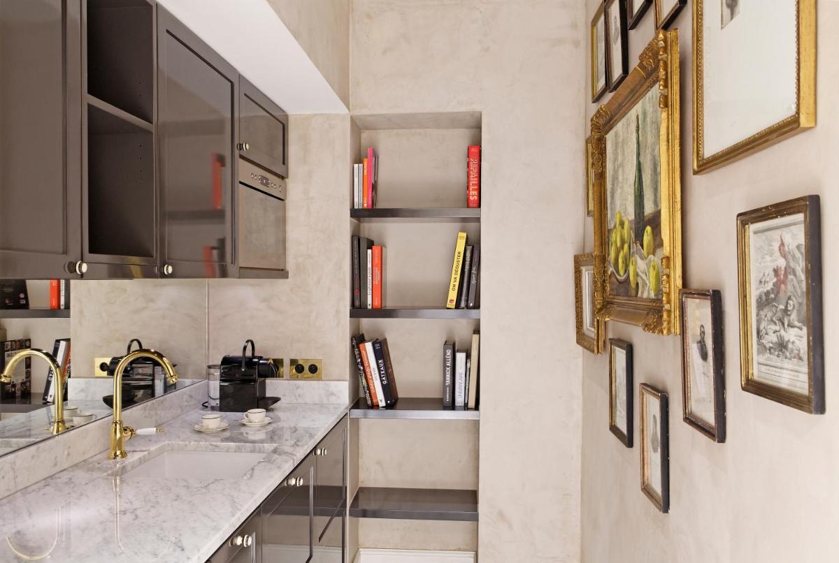 Cuisine ou kitchenette dans l'établissement Relais Christine