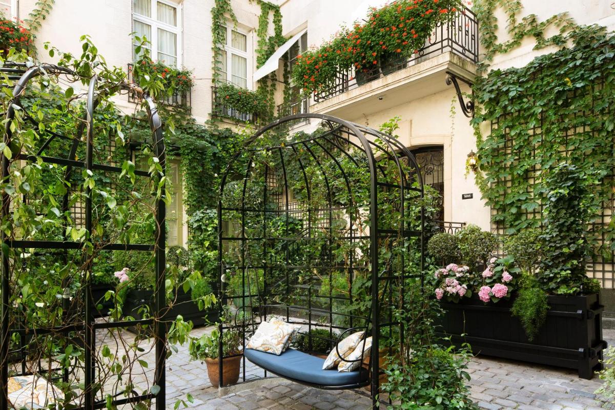 Jardin de l'établissement Relais Christine