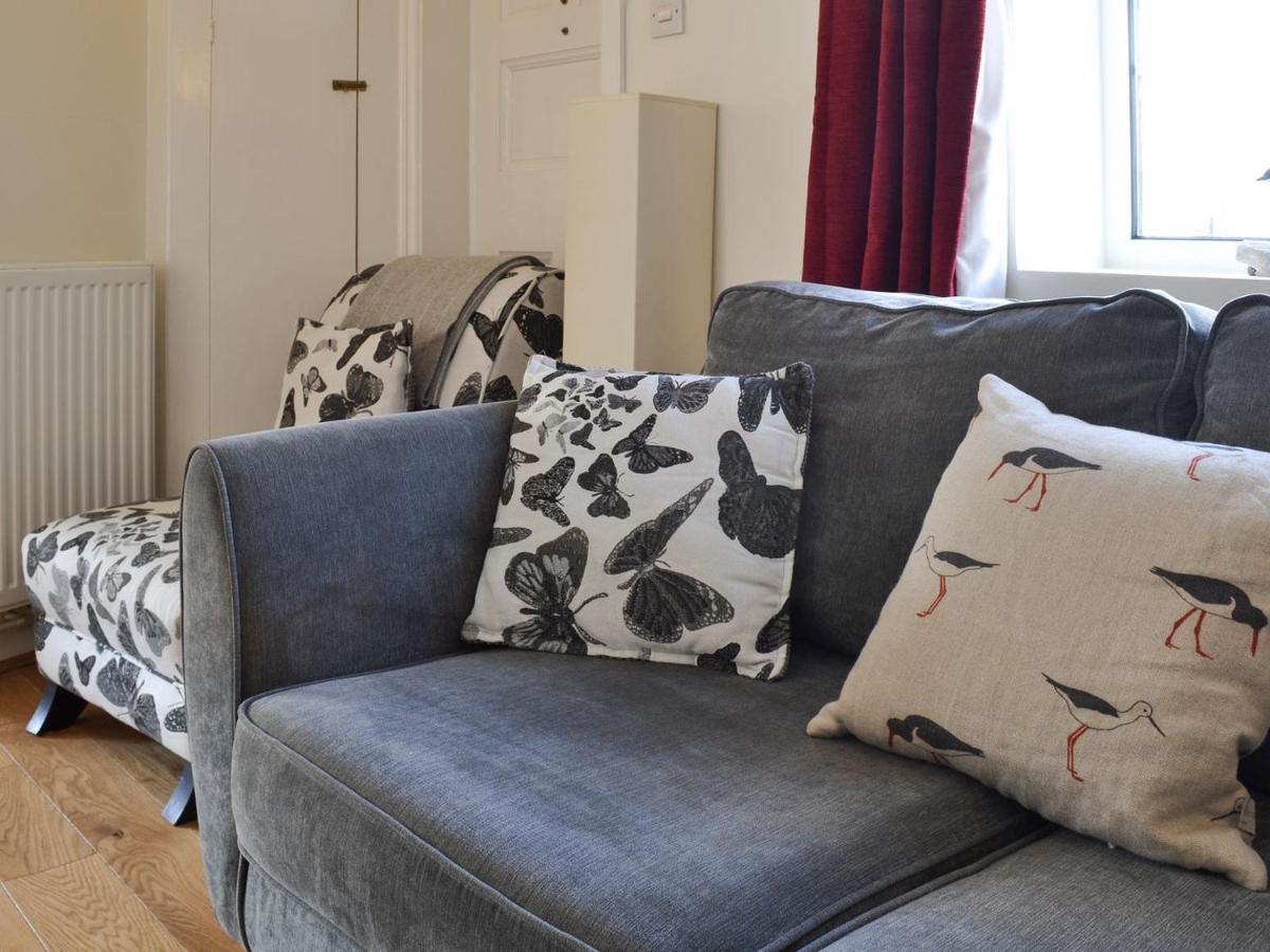 Plover Cottage - Housity