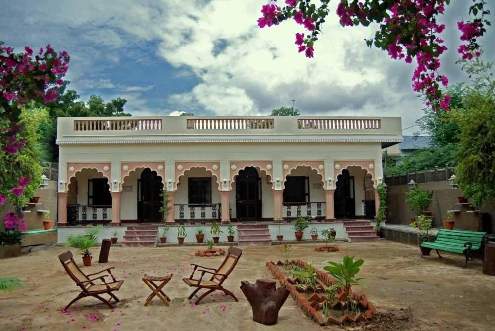 Badnor House - The Heritage Homestay - Housity
