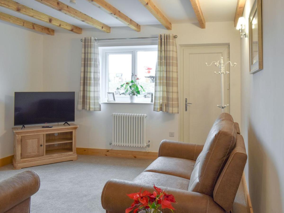 Ascot - Housity