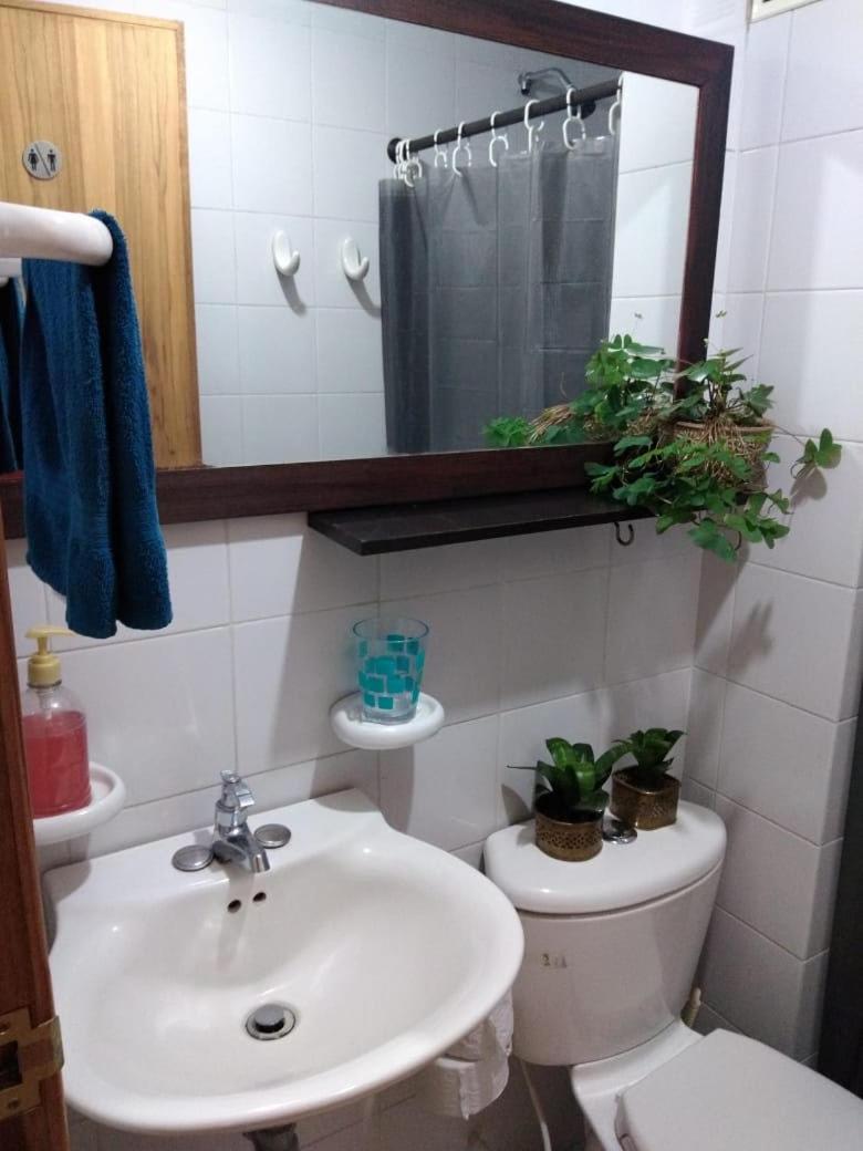 Cálido apartamento cerca a Mall Plaza - Housity