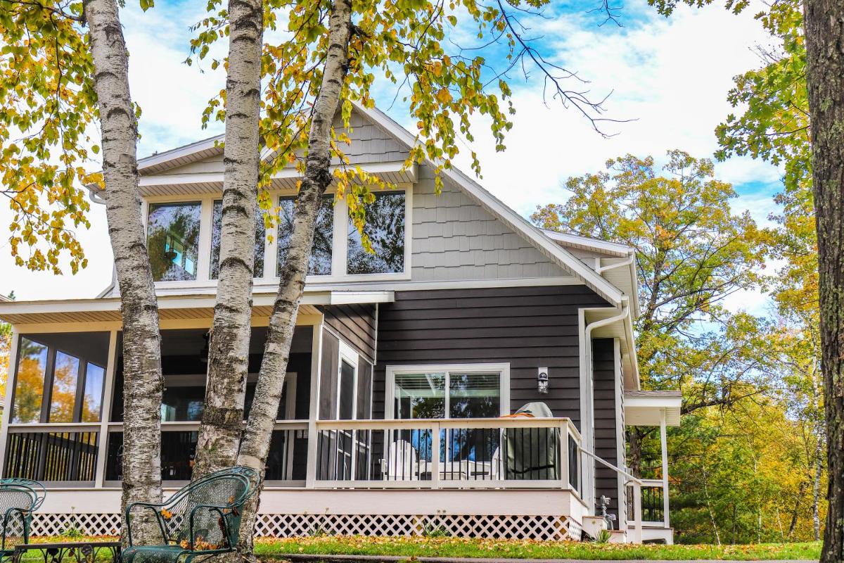 Lost Lake Lodge - Housity