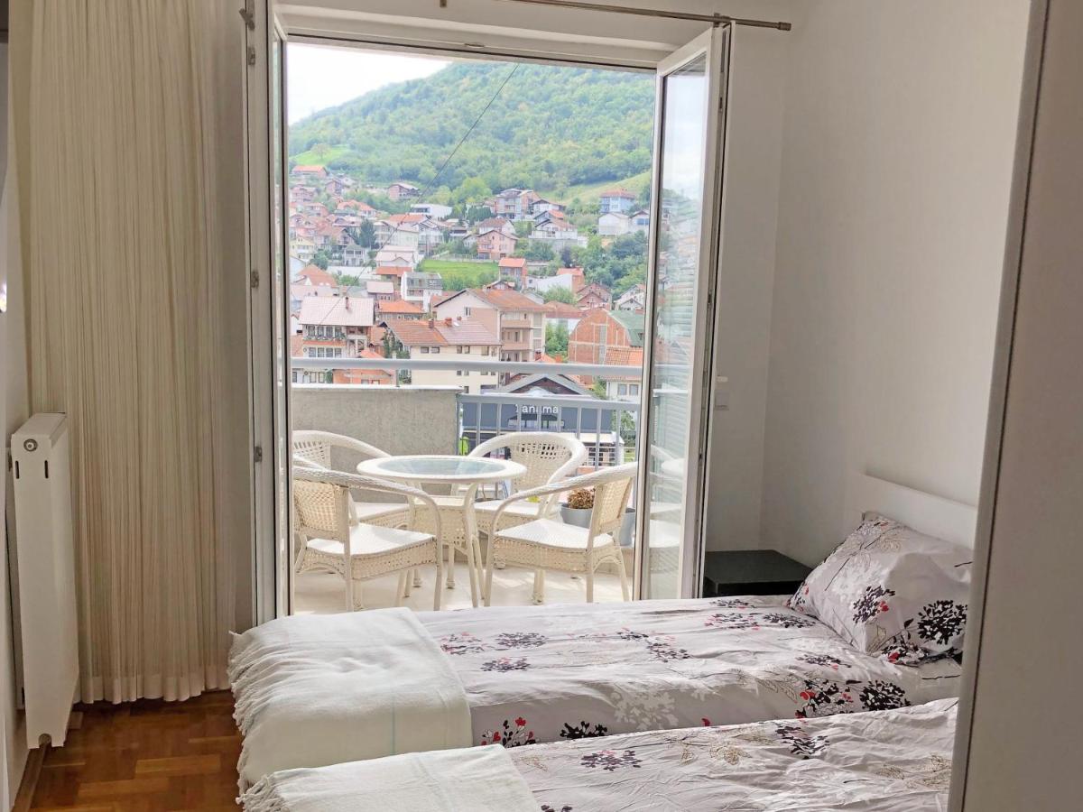Suitetrails - Central Private Apartment with Views
