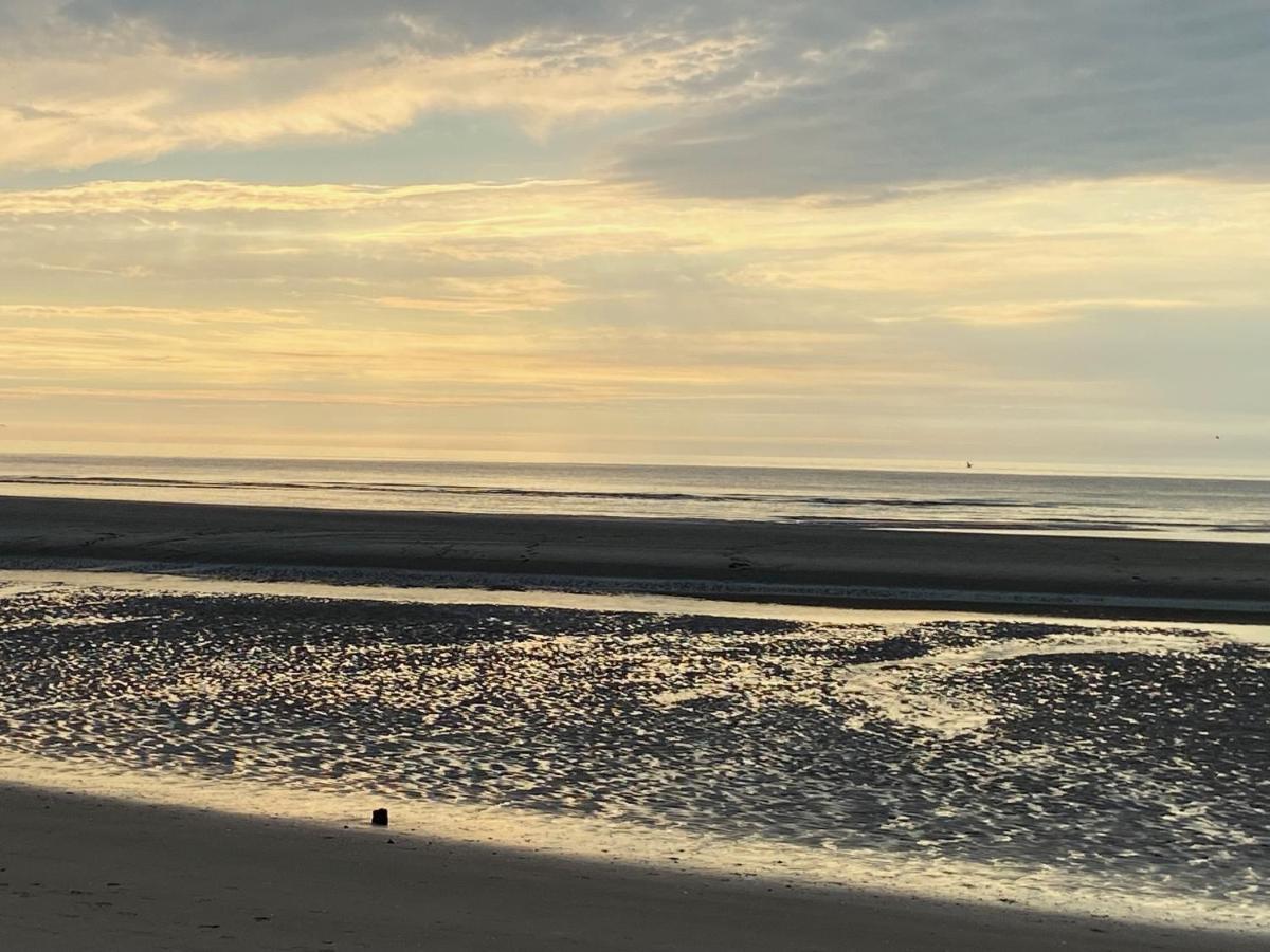 Lumineux appartements à 100m plage - Housity