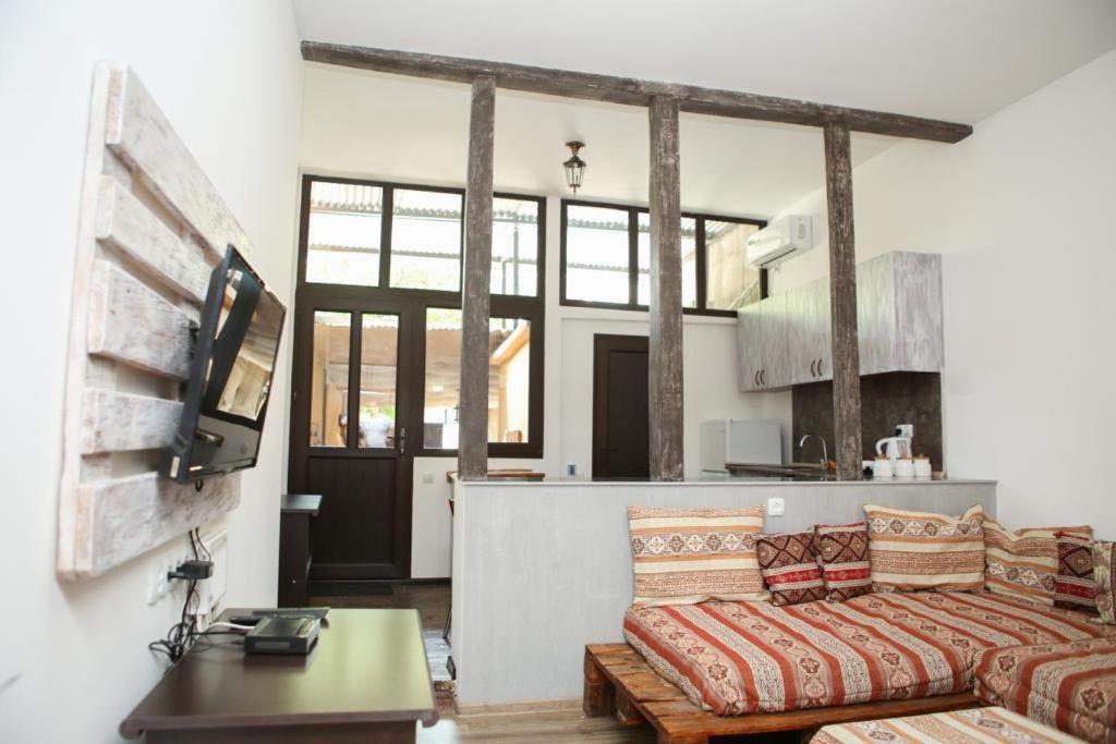 Cozy House - Housity