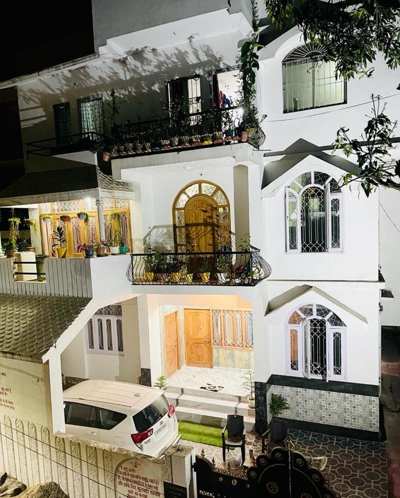 Krishna Kunj - Housity
