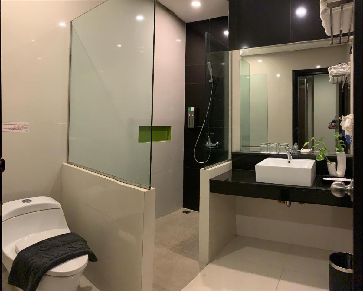 Suitetrails - Savana Hotel & Convention Malang