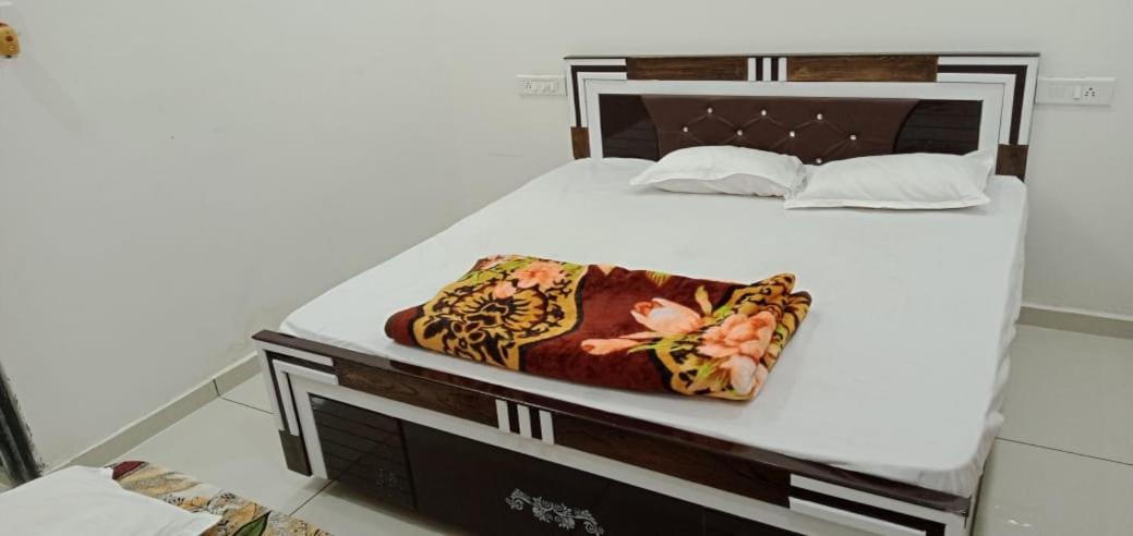Narmade Har homestay - Housity