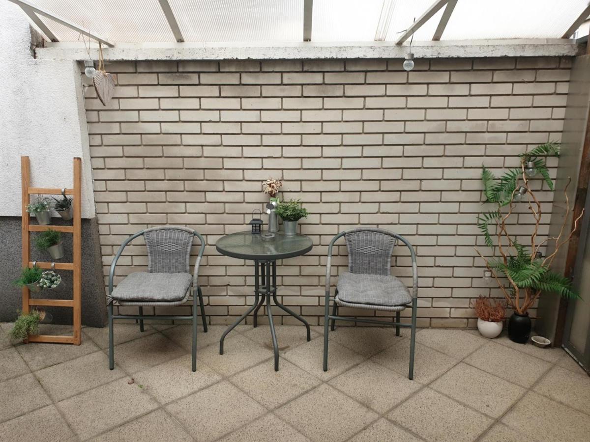 Apartment Laura & Lucija - Housity