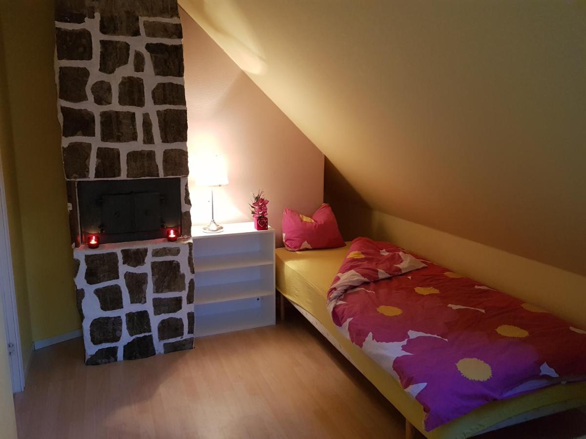 Waldhouse - Housity