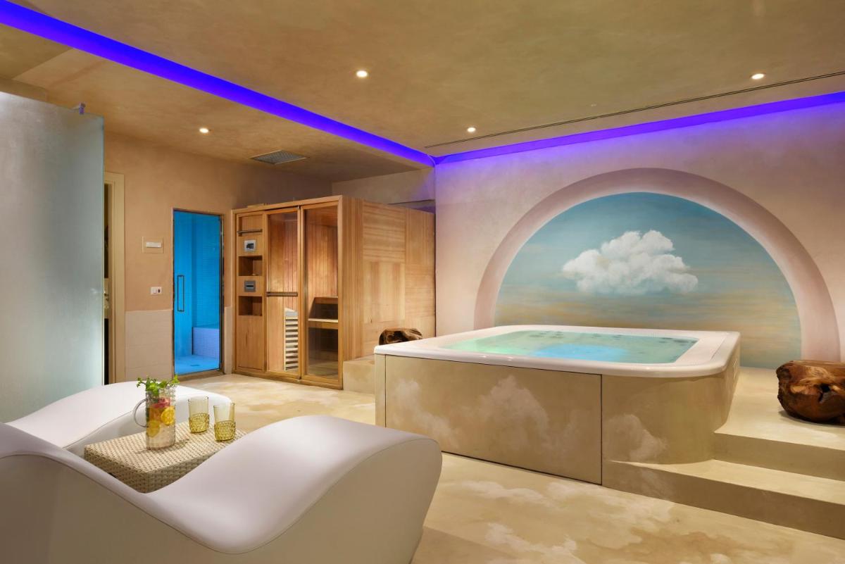 Leon's Place Hotel In Rome - Housity