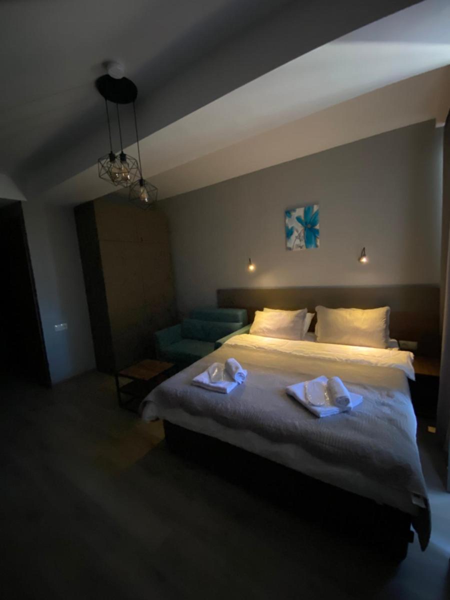 Suitetrails - Crystal Loft Apartments #213