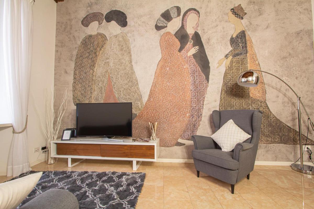 Le Damigelle - Housity