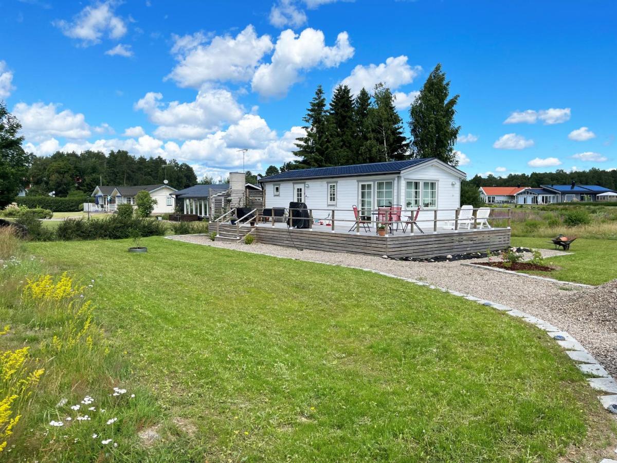 Cozy mobile home near sandy beach - Housity