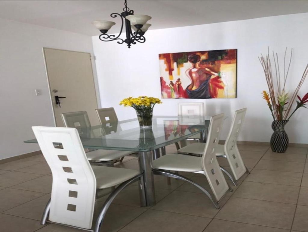 Beautiful apartment, privileged location El Cangrejo - Housity