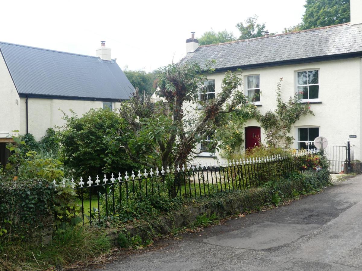 Rural 17th century barn studio apartment - Housity