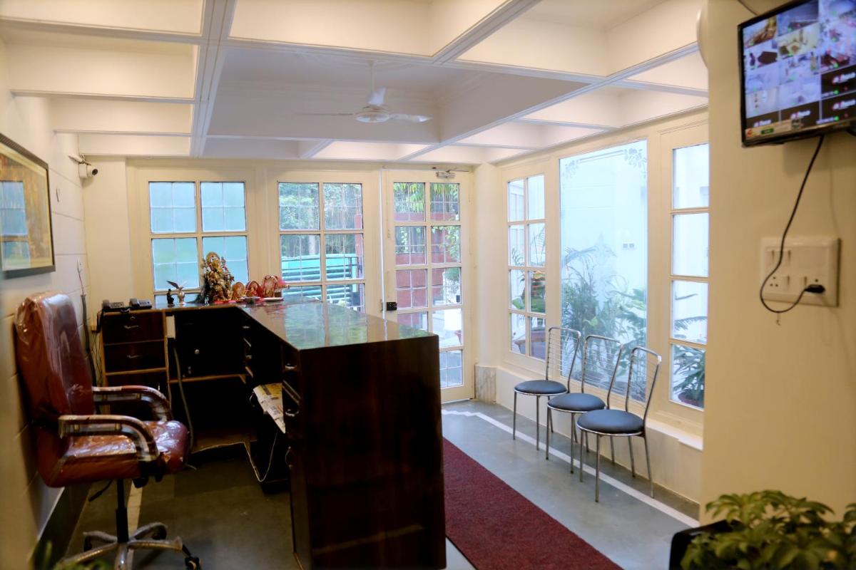 Happy Mark Suites Rooms - Housity