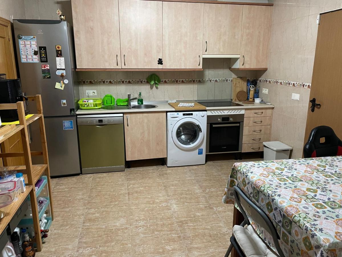 Vivienda compartida con ambiente familiar - Housity