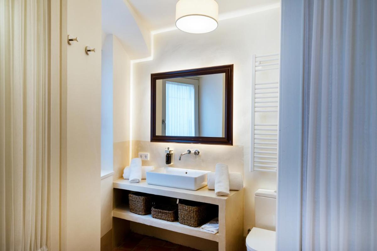 Un baño de Can Mascort Eco Hotel