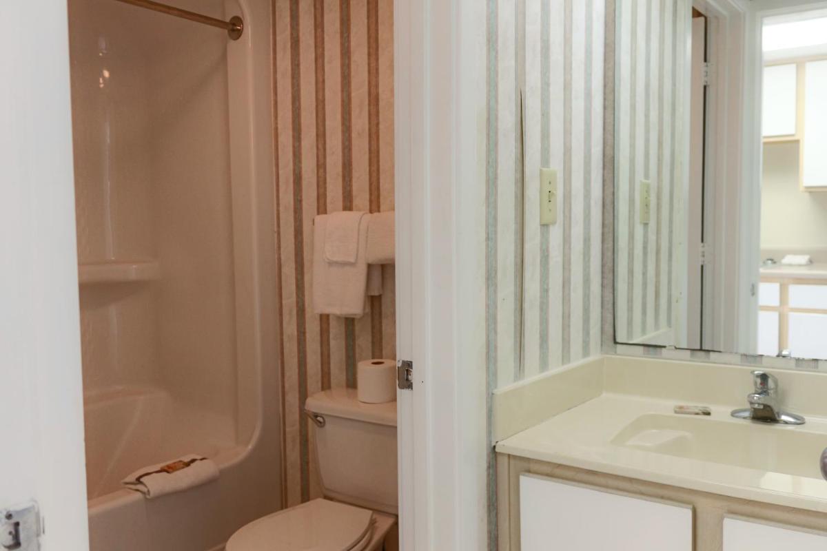 Sea Dip Oceanfront - Housity