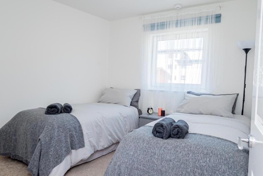 Bayview Apartments - Housity