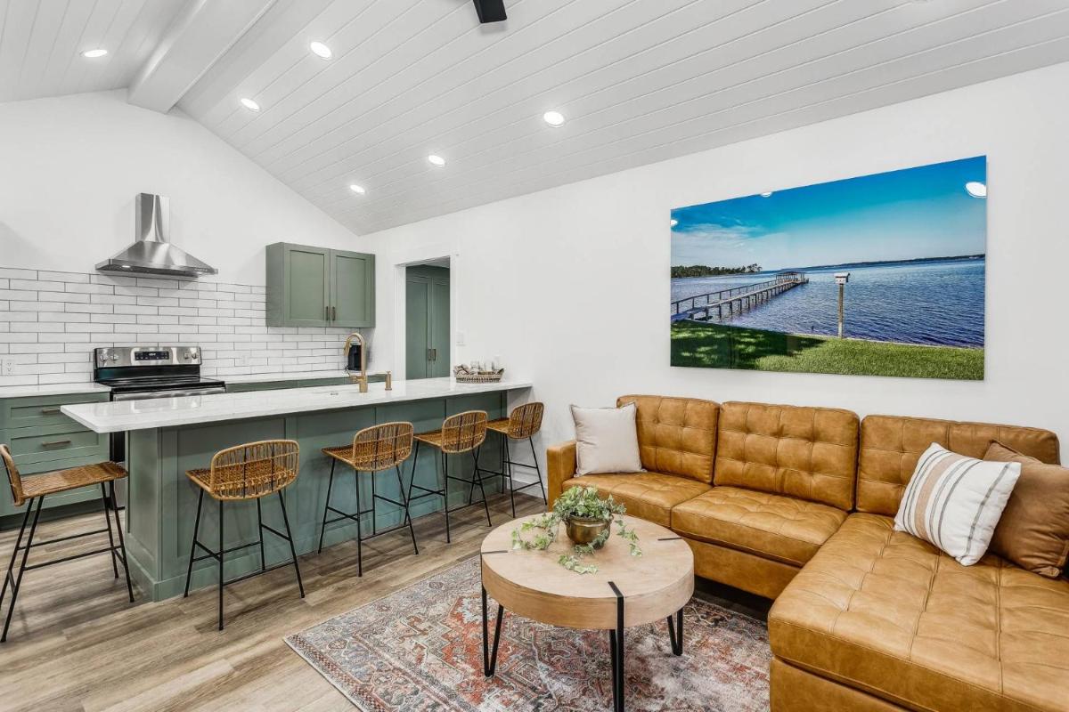 Peach's Place - Housity