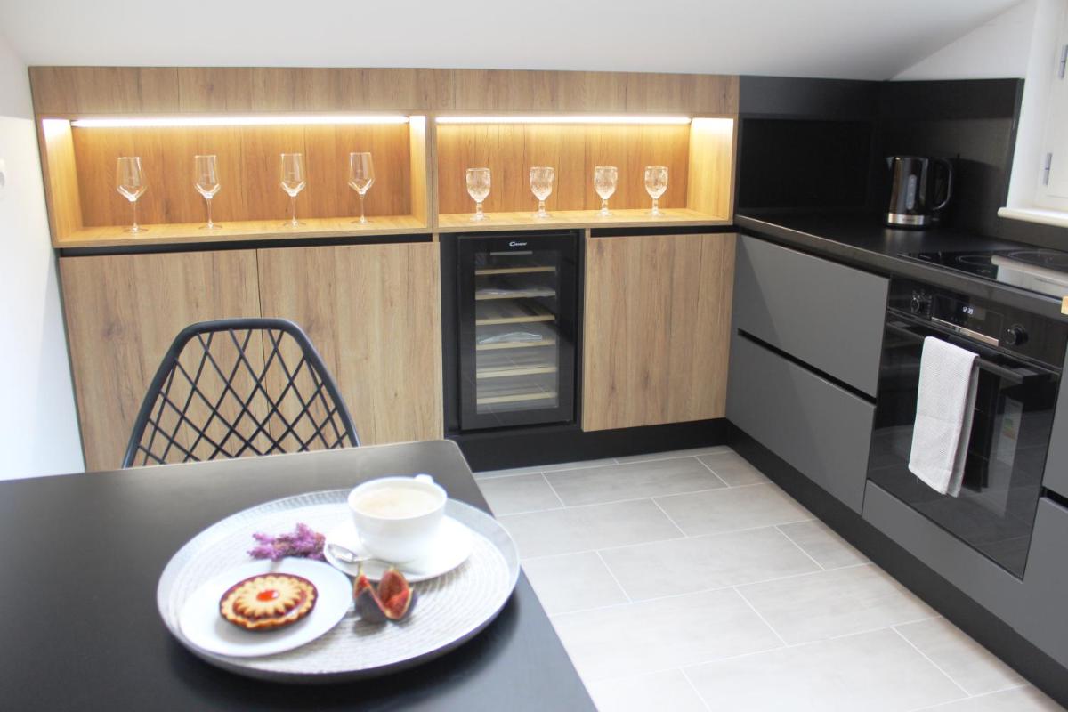 day&night Luxury Apartment, 2 Bedrooms, Terrace, Jacuzzi outdoor, Parking - Housity