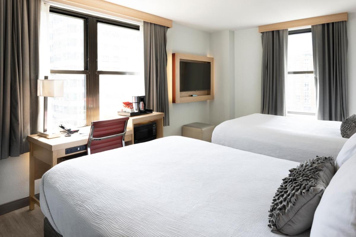 Hotel Saint Clair - Magnificent Mile - Hizvo