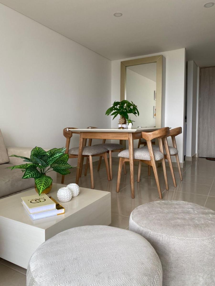 Elegancia y confort , con ubicación estratégica. - Housity