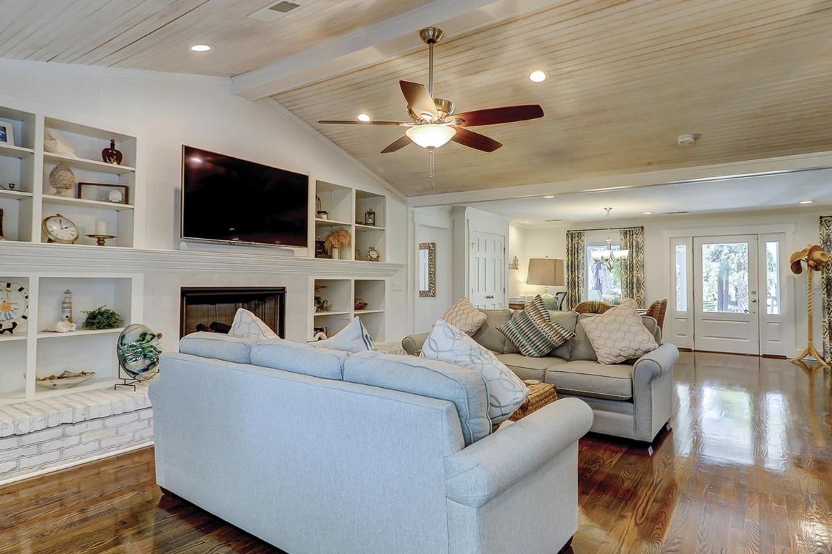 Mossy Oaks Lagoon - Housity
