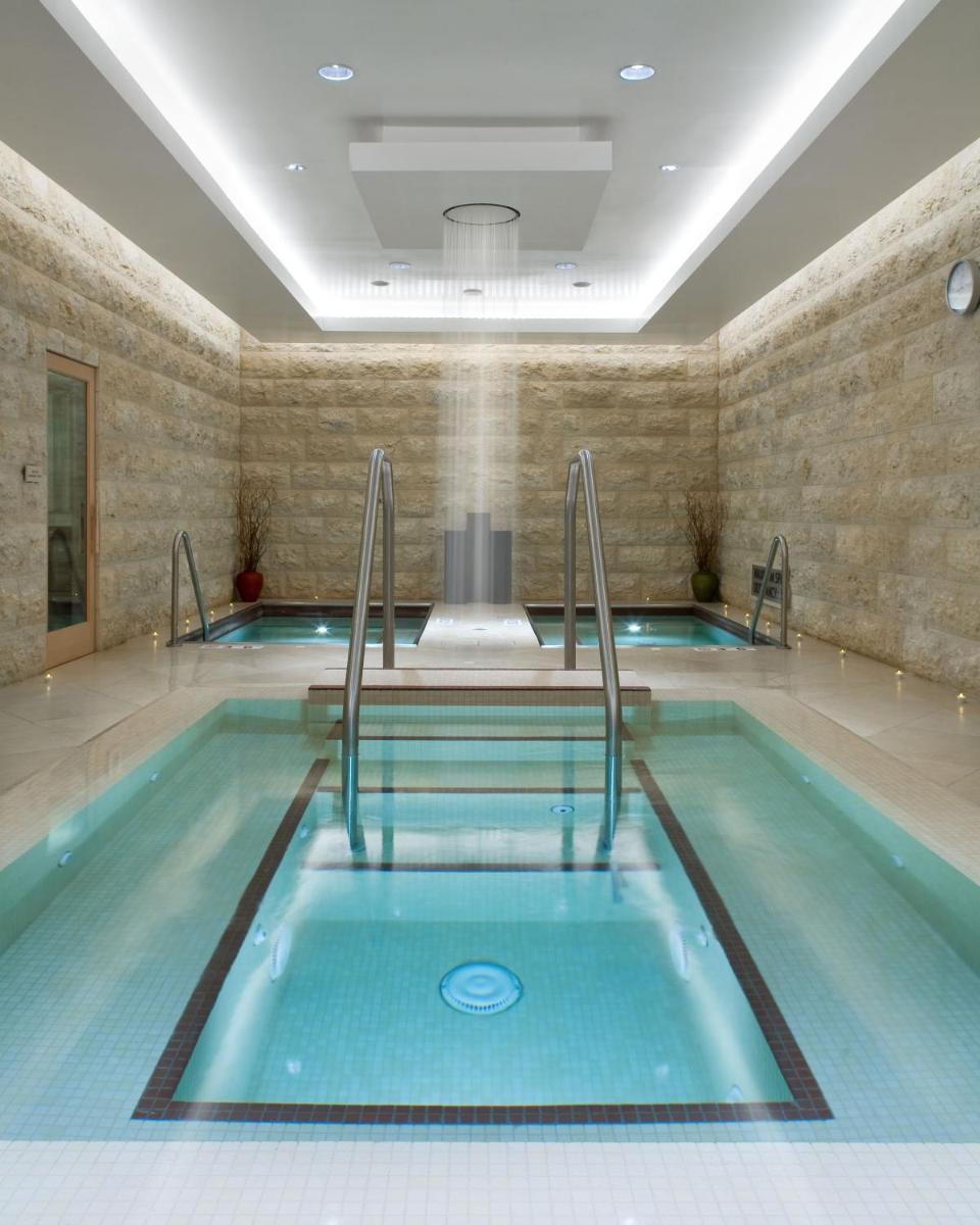 Caesars Atlantic City Hotel & Casino - Housity