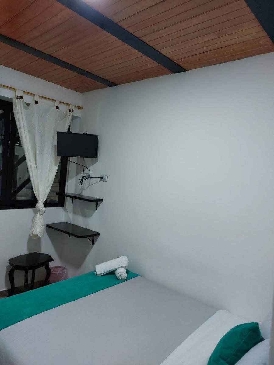 Hotel SAMAI - Housity