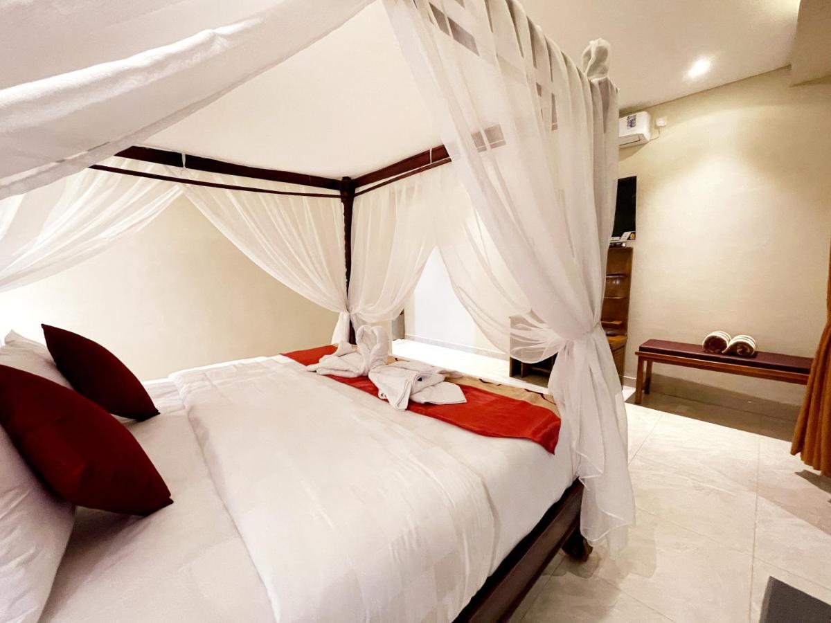 Bali 85 Beach Inn - Housity
