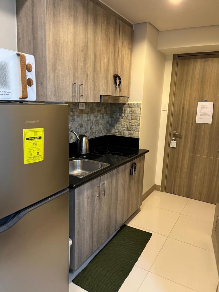 Coast Residences, Roxas Blvd, Pasay City - Housity