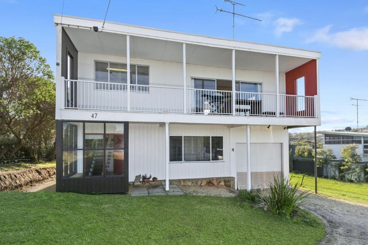 Happy Days Surf House - Housity