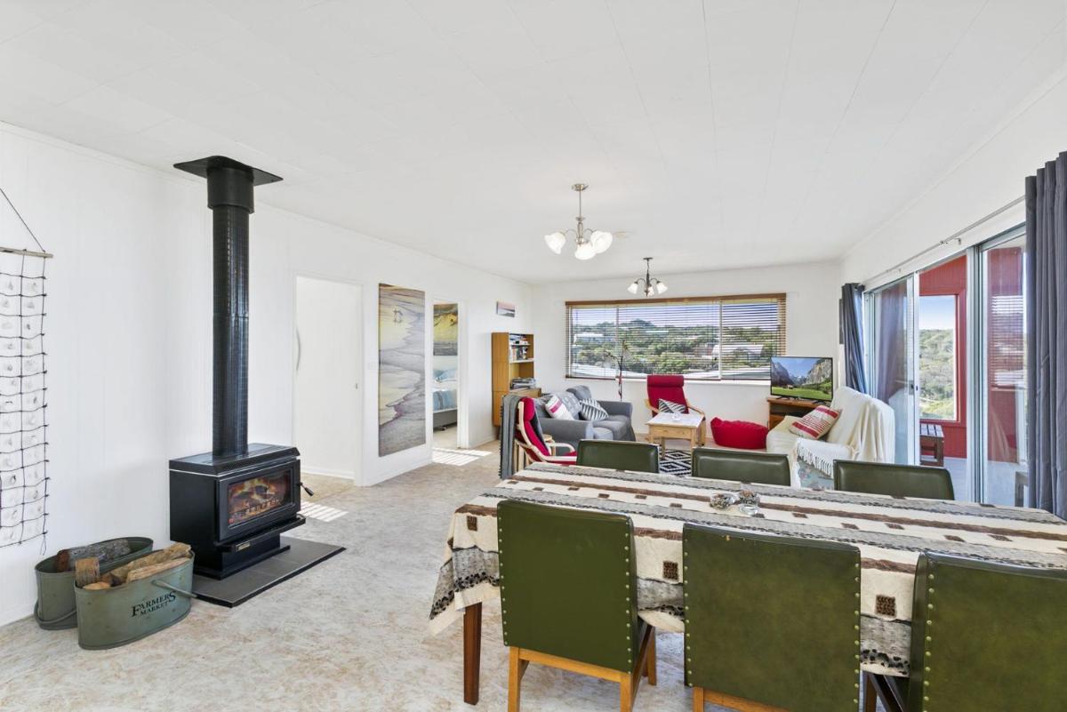 Happy Days Surf House - Housity
