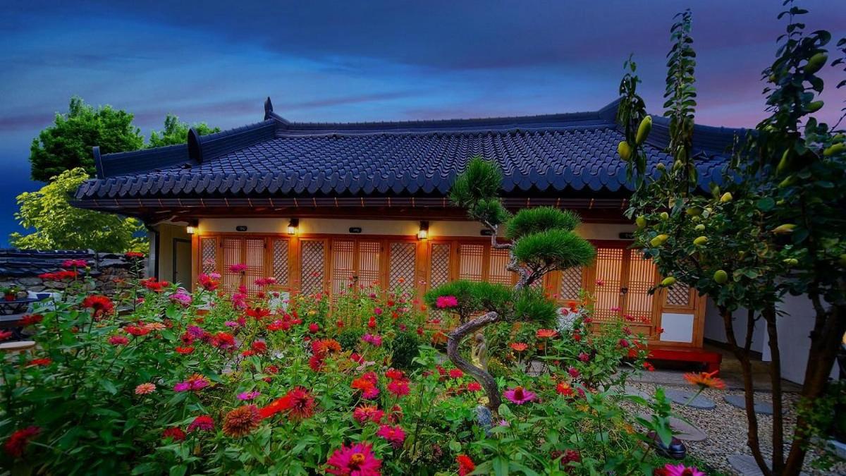 Suitetrails - Jeonju Hanok Midam