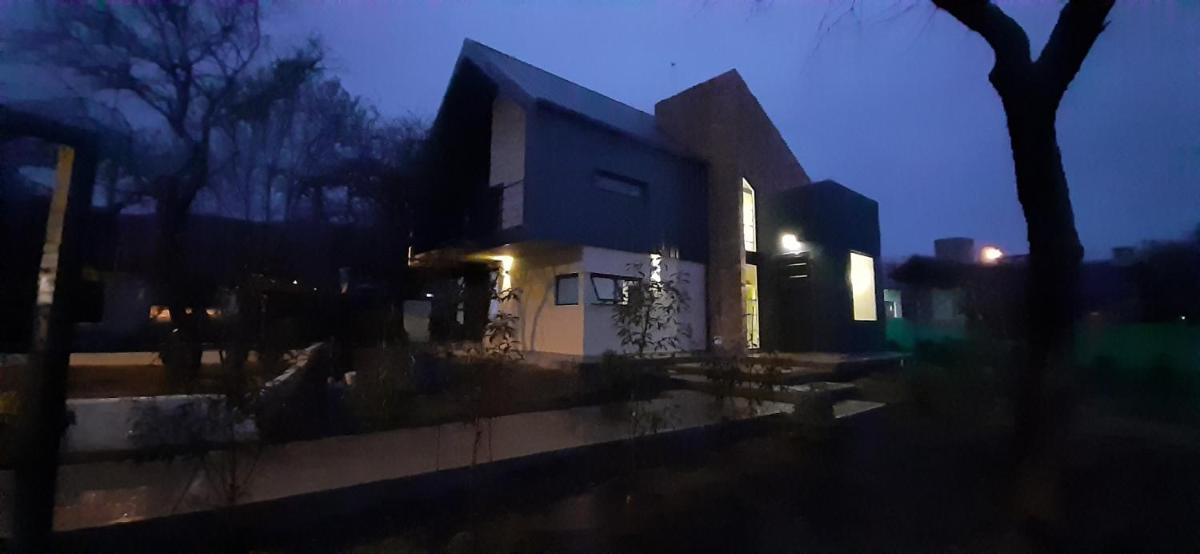 Suitetrails - Laurentino Loft & Home