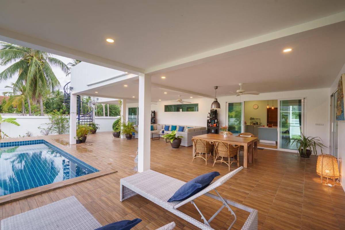 Peaks and Beaches, Pool villa. - Housity