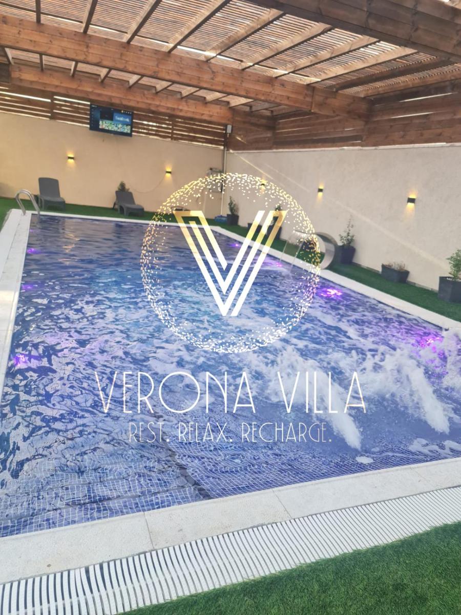 Verona Villa Jericho - Housity