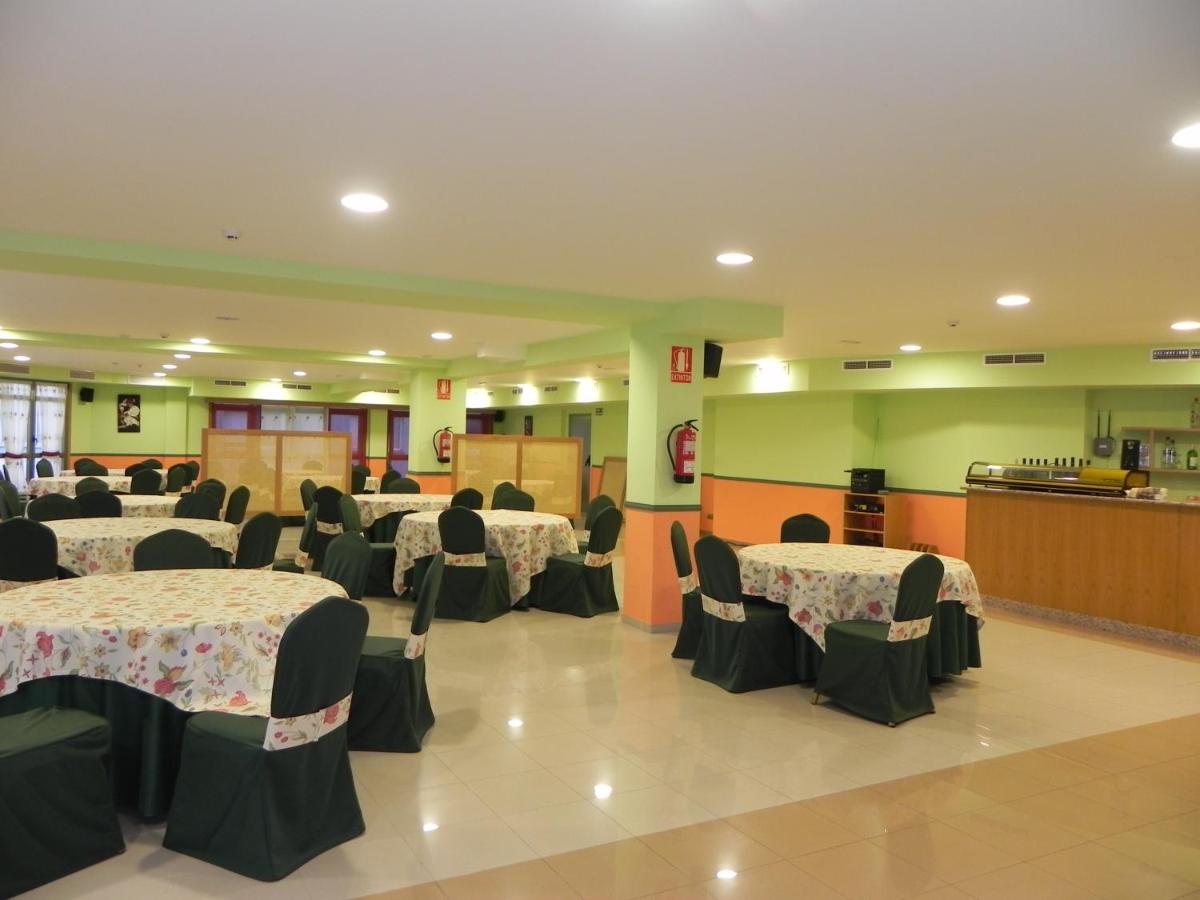 Hotel Restaurante Pizzeria ABC - Housity