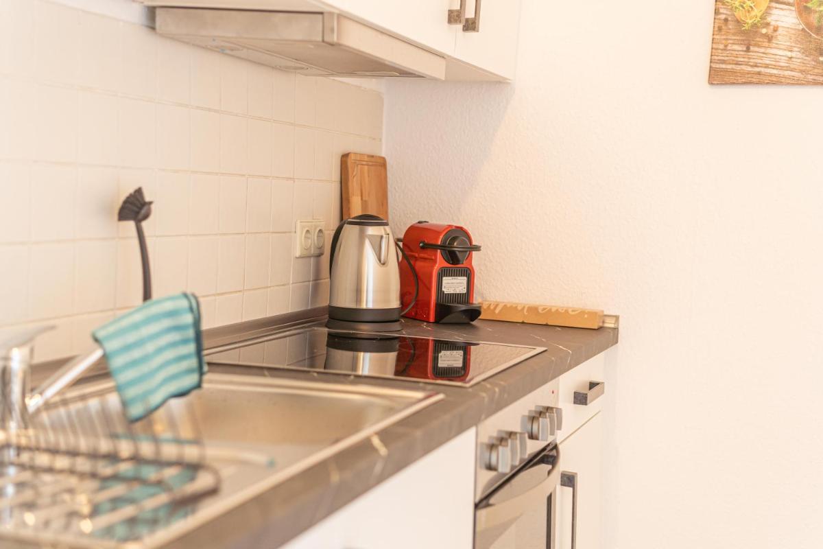 FullHouse - Eisenach - K70 Apartments - Washing Machine - SmartTV - Housity