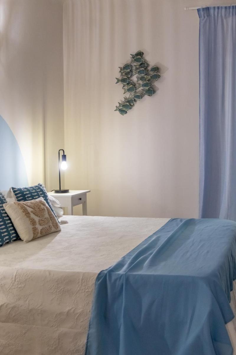 Down Town Blue Apartment - Housity