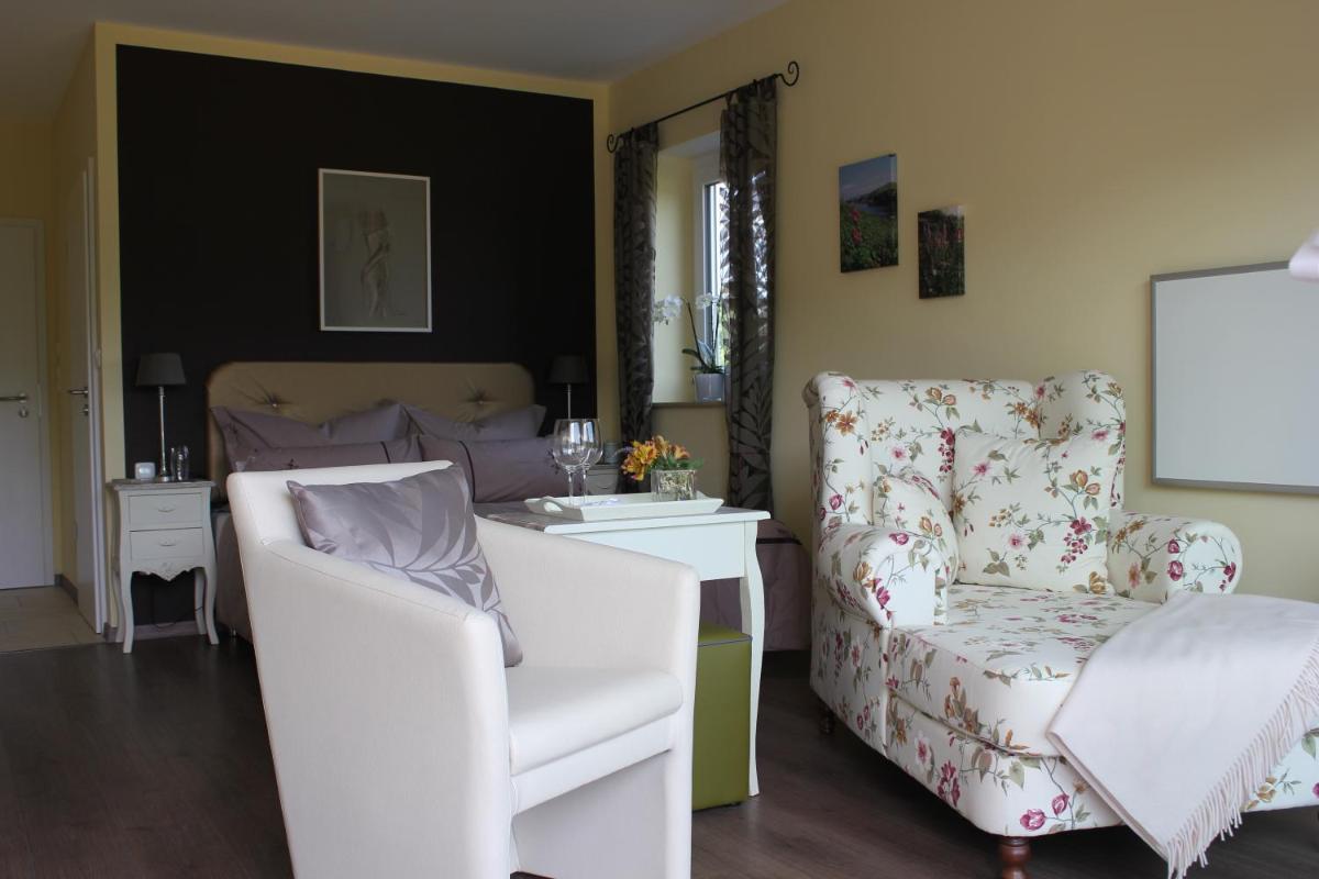 Hotel Haus Kallenberg - Housity