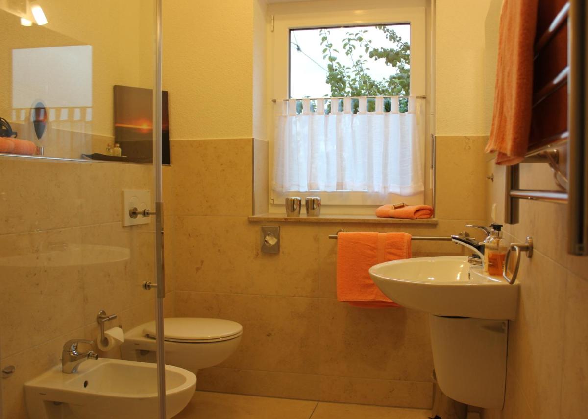 Hotel Haus Kallenberg - Housity